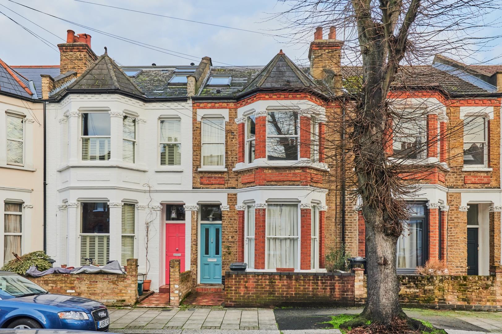House Cranbrook Road in Greater London