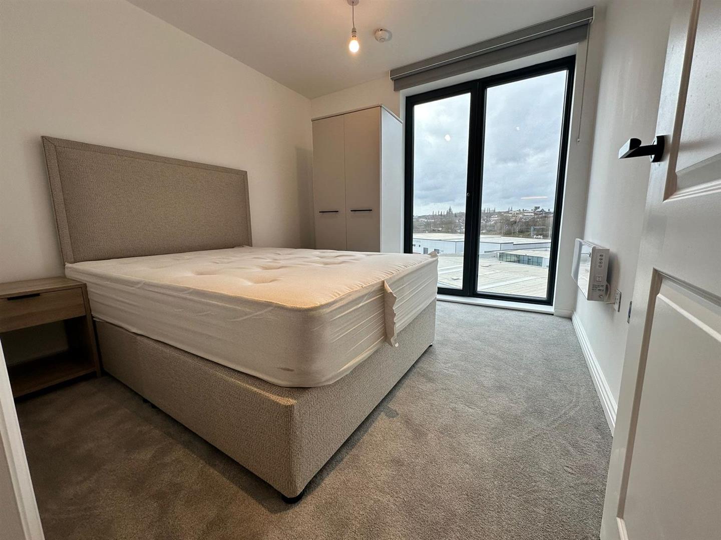 Flat Springwell Road in Leeds