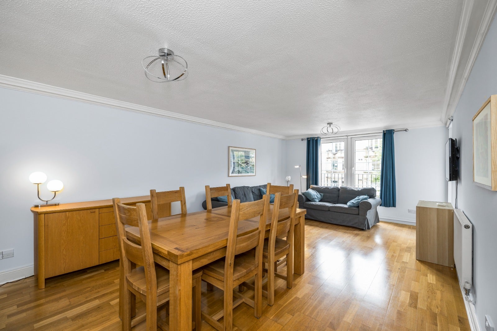 Flat Powderhall Rigg in City of Edinburgh