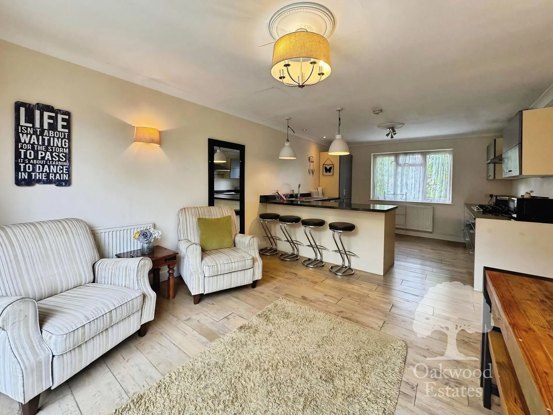House Blumfield Crescent in Slough