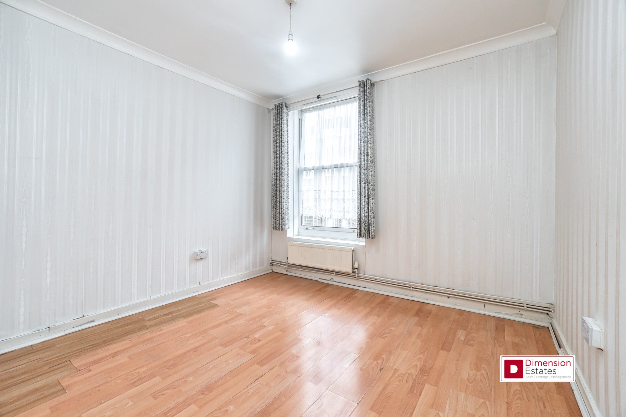 Flat Bodney Road in Greater London