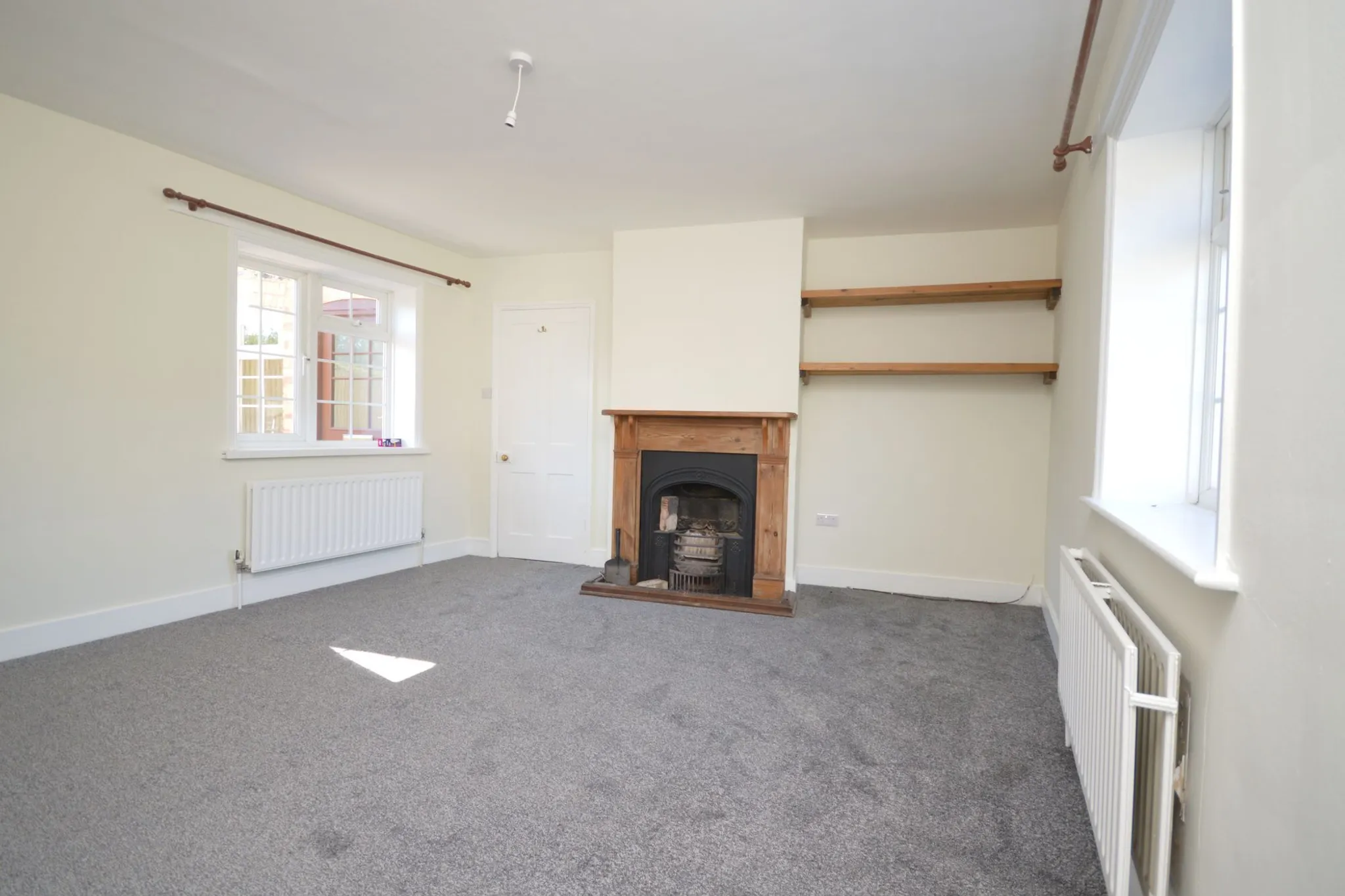 Flat Saint Michaels Crescent in Breckland District