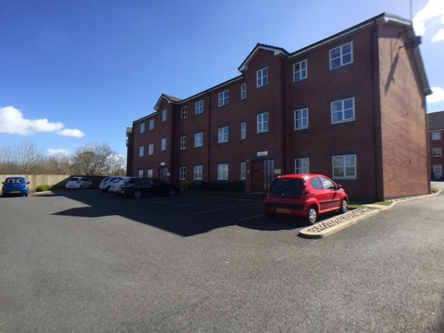 Flat Riverside View in Hyndburn