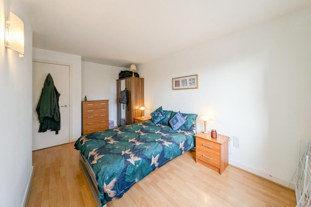 Flat Deals Gateway in Greater London