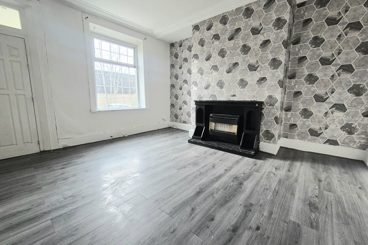 House Kingsley Place in Calderdale