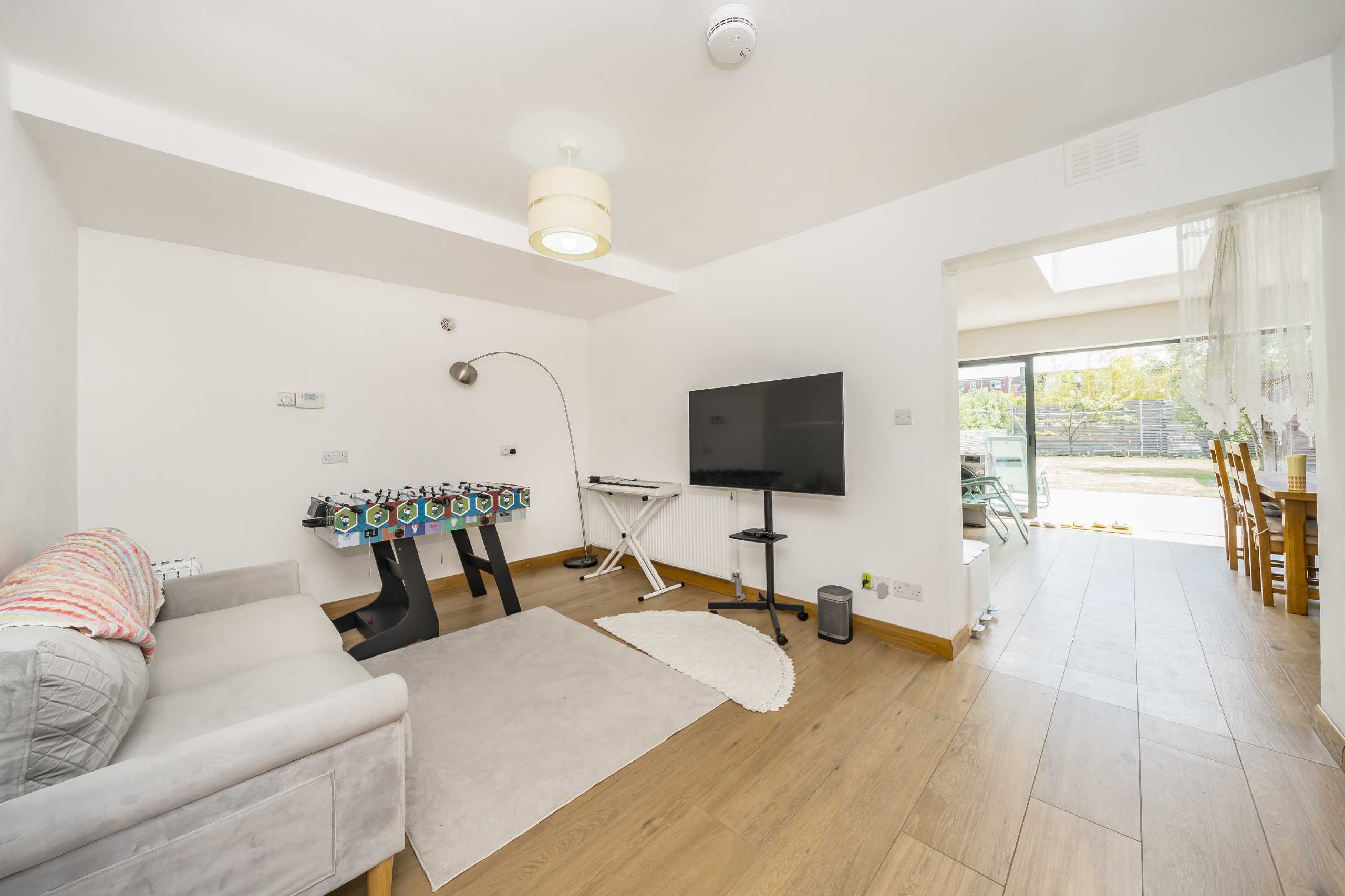 House Haynt Walk in Greater London