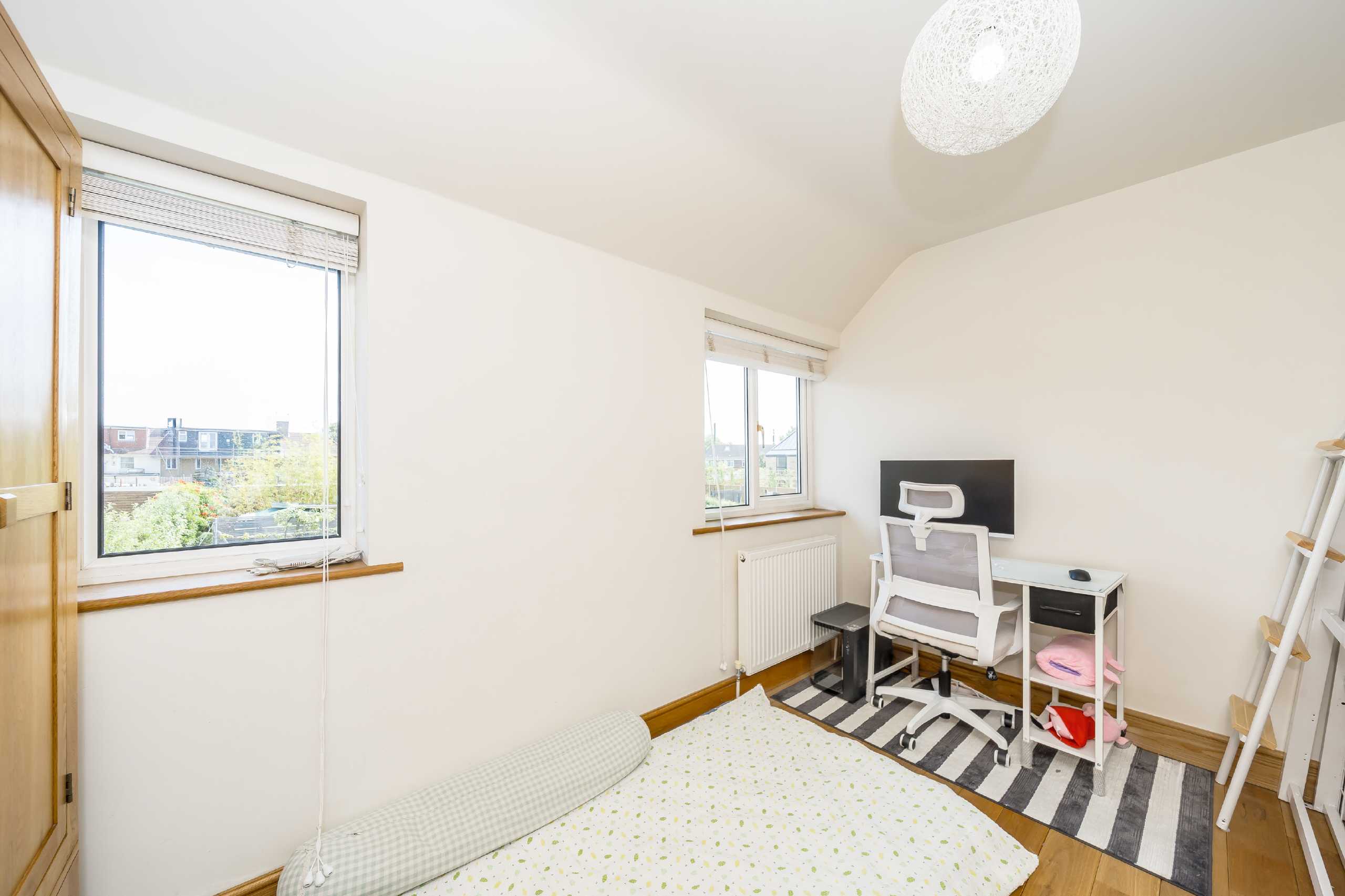 House Haynt Walk in Greater London
