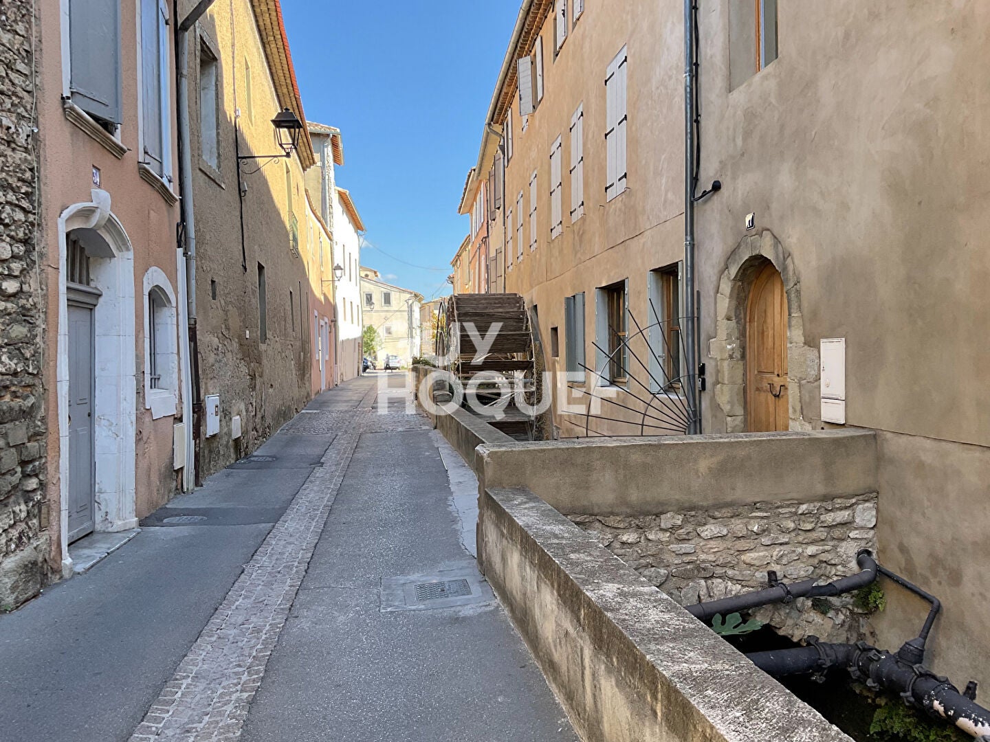 Appartement Cours Alphonse Daudet à L'Isle-sur-la-Sorgue