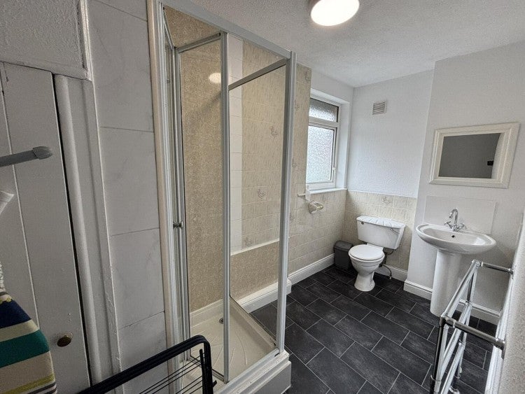 Flat Claypath in Durham
