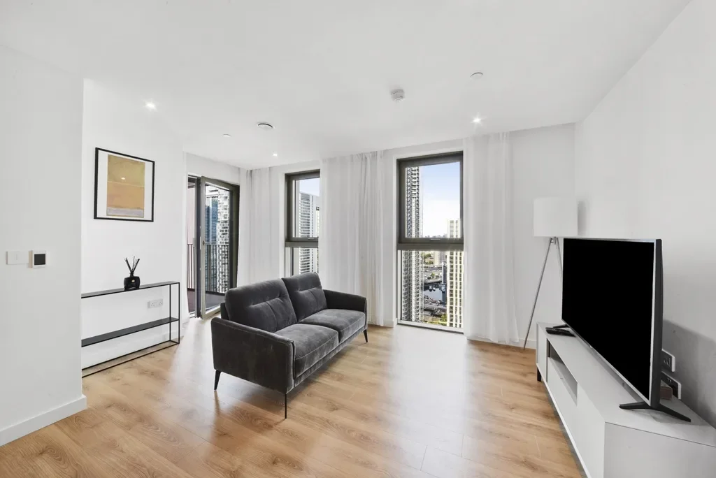 Flat Charter Street in Greater London