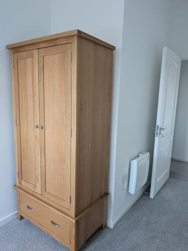 Room Sayers Way in Greater London