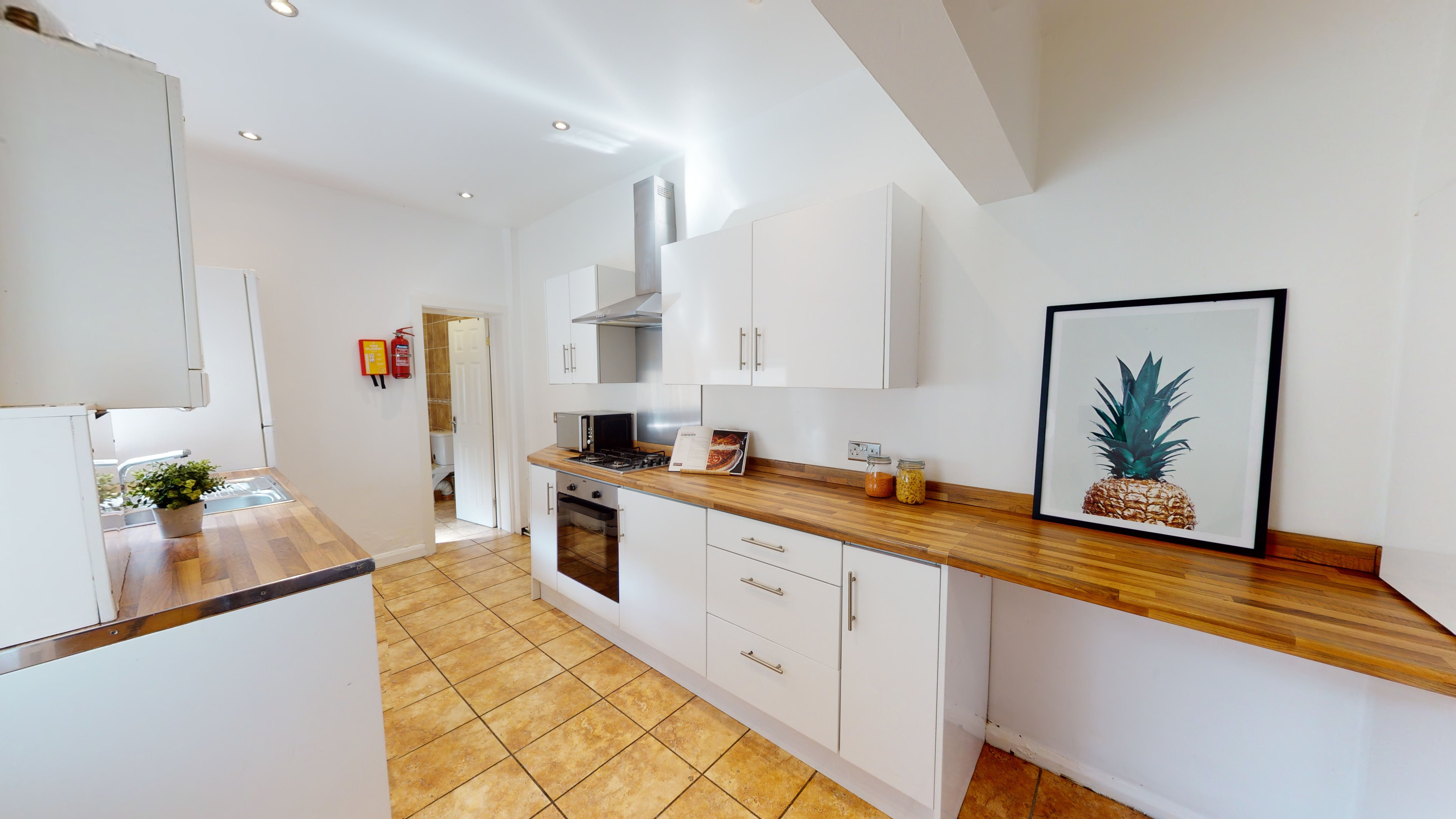 Room Watkin Street in Nottingham