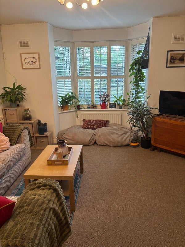 Room Lilford Road in Greater London