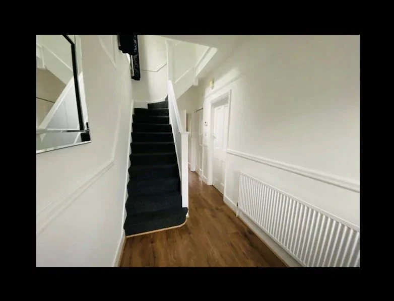 Room Tunnel Avenue in Greater London