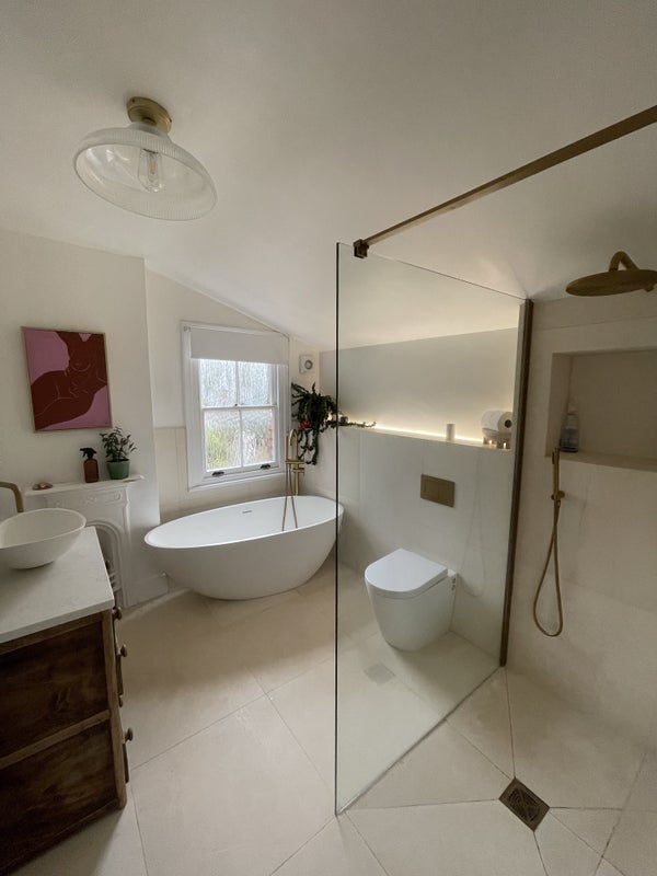 Room Repton Road in Bristol