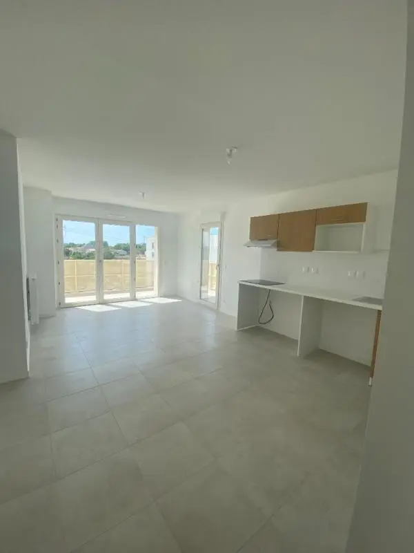 Flat Rue Camille Pelletan in Cenon