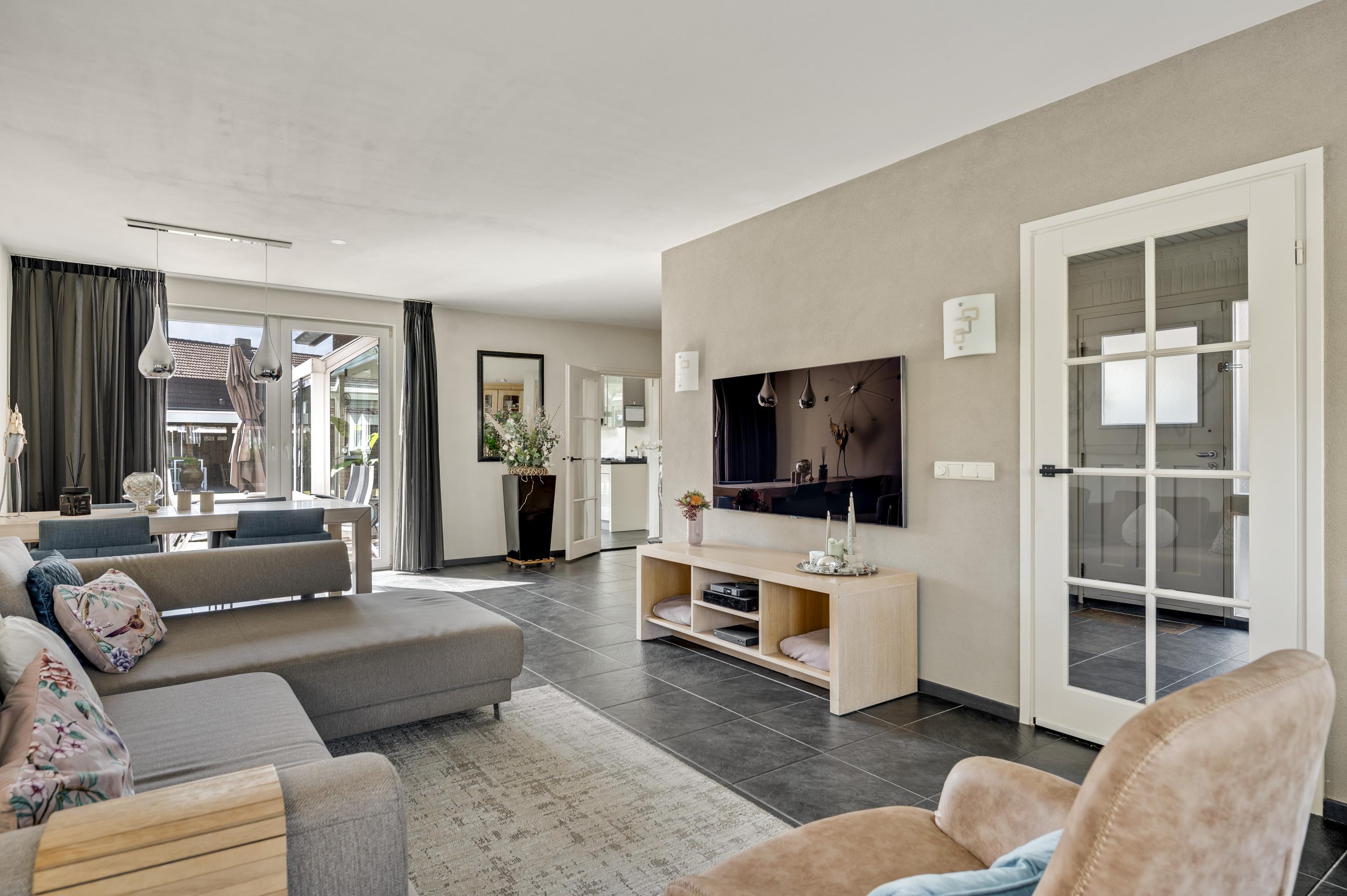 Vrijstaande woning te koop: Park 2, Heythuysen