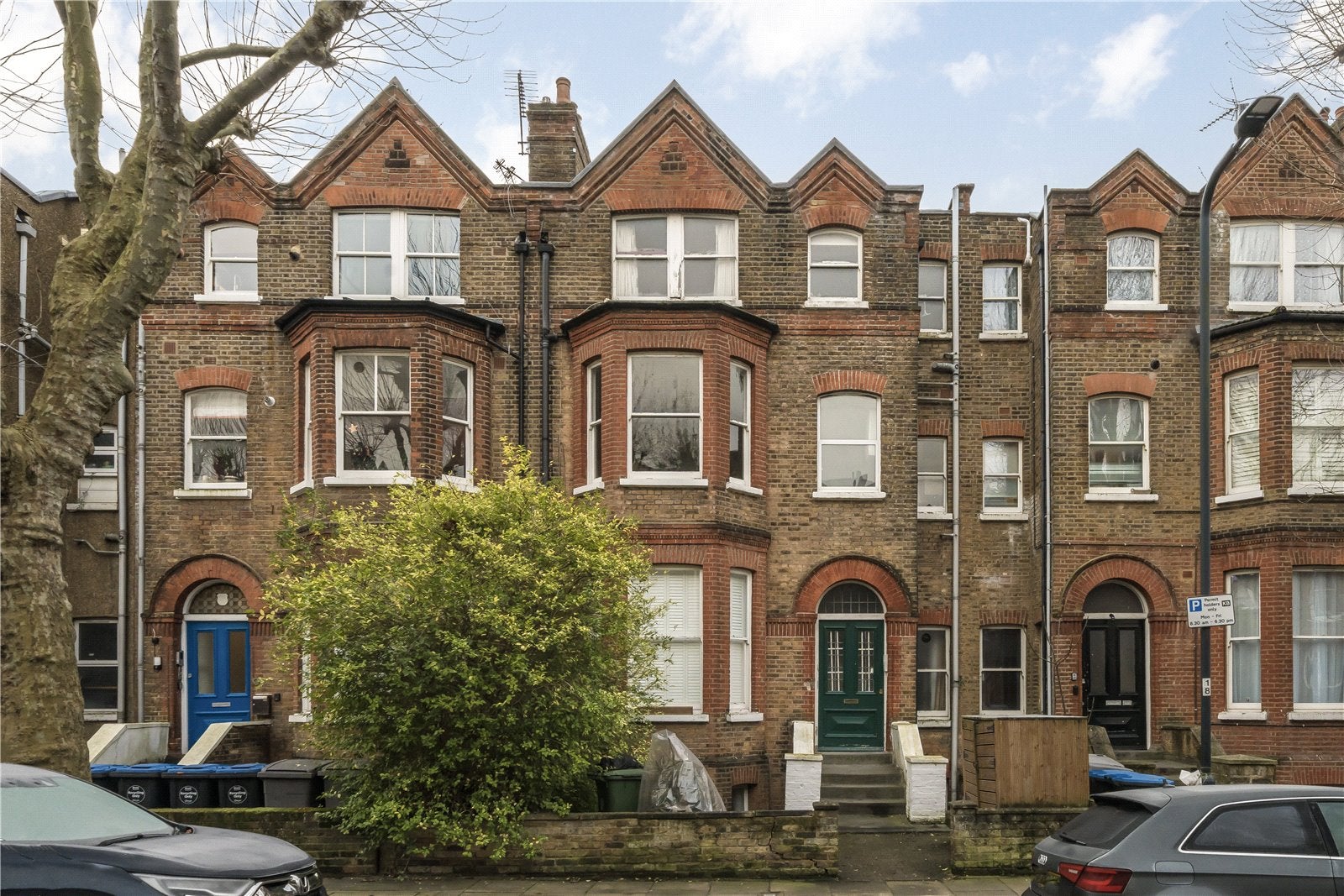Flat Brondesbury Villas in Greater London