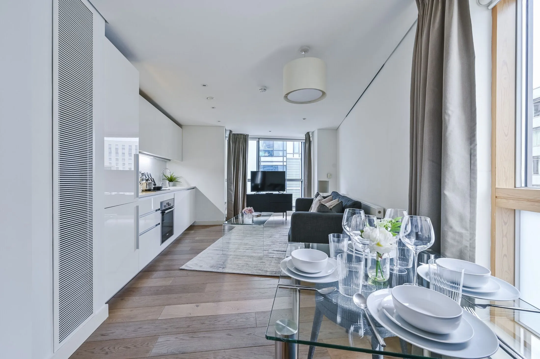 Flat Merchant Square in City of Westminster