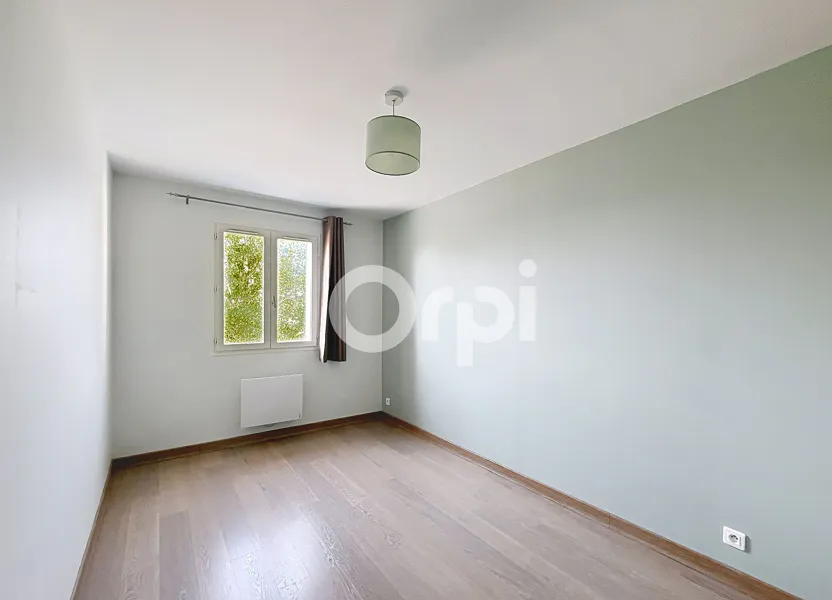 Maison Rue du Père Popieluszko à Brive-la-Gaillarde