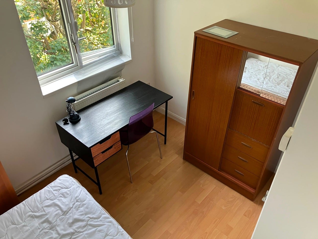 Room Windlesham Grove in Greater London