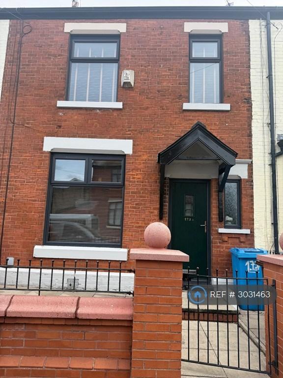 Room Stansfield Street in Manchester