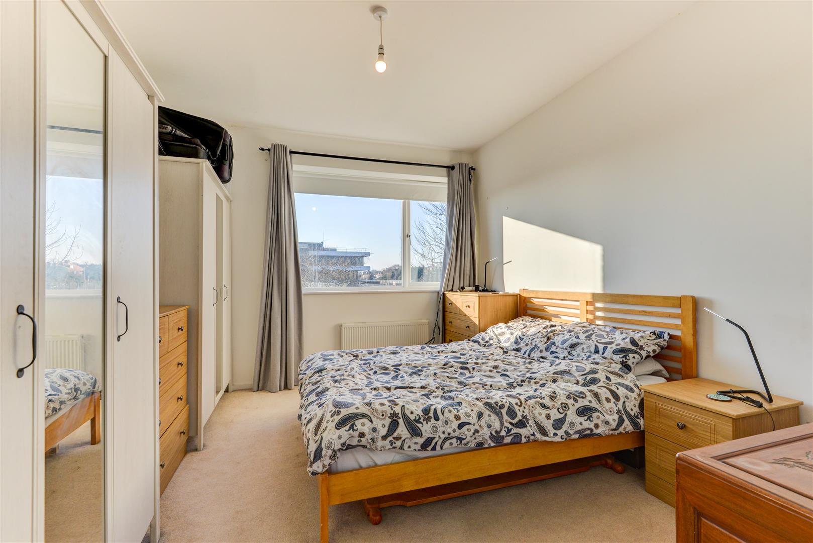 Flat Portland Road in Portslade by Sea