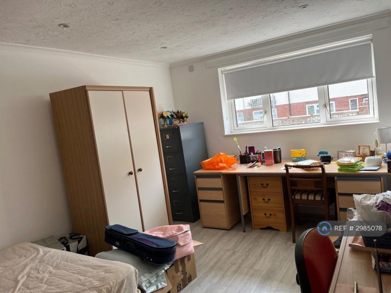 Room Guardswell Place in Seaford