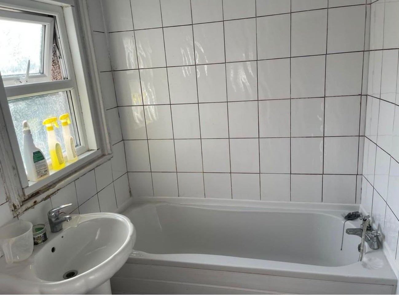 Room Balfour Road in Greater London