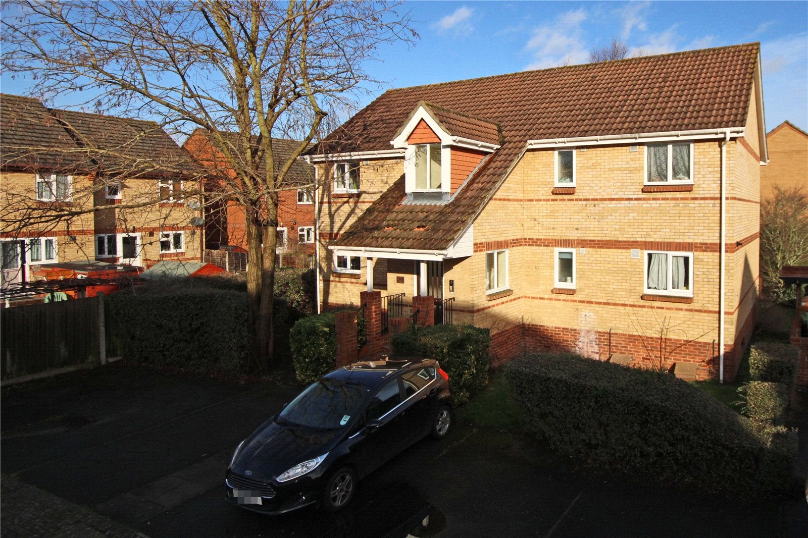 Flat Mill Mead in Staines-Upon-Thames
