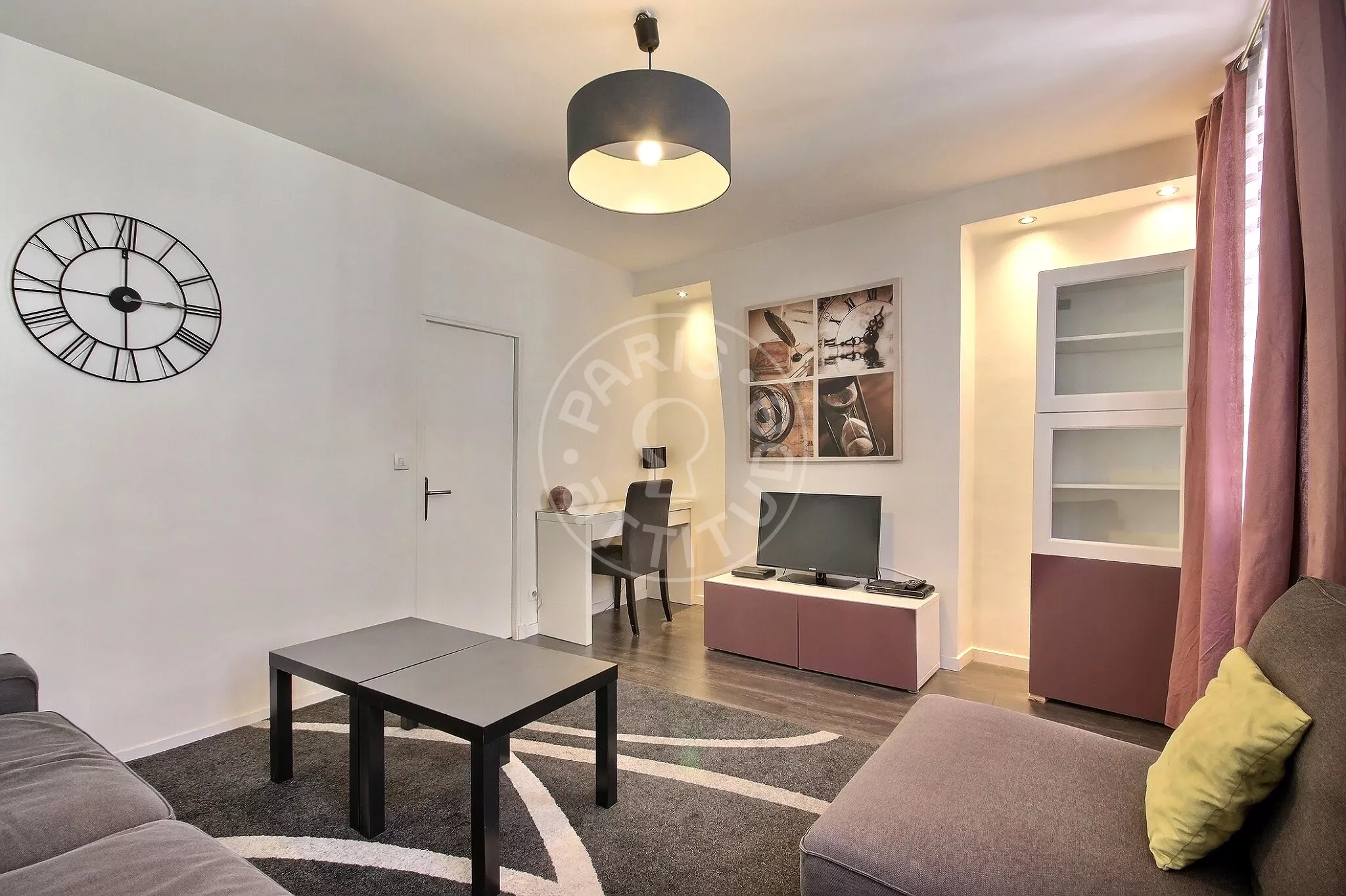 Flat Rue Saint-Séverin in Paris