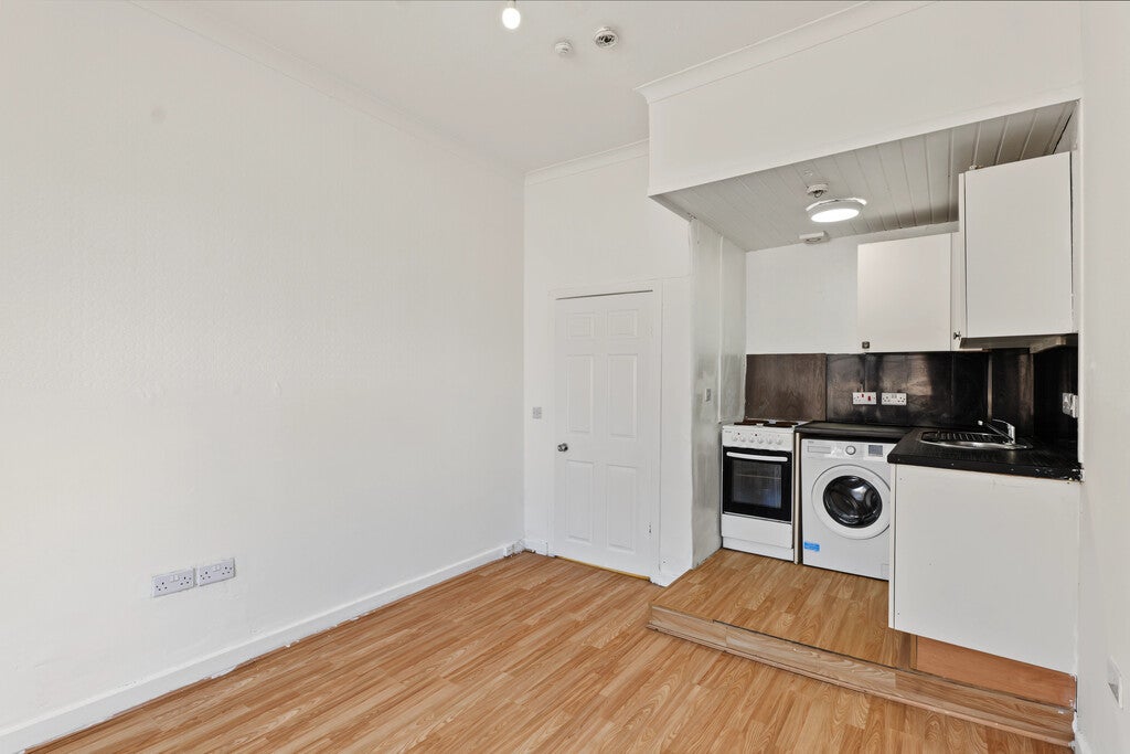 Flat Wellshot Road in Glasgow