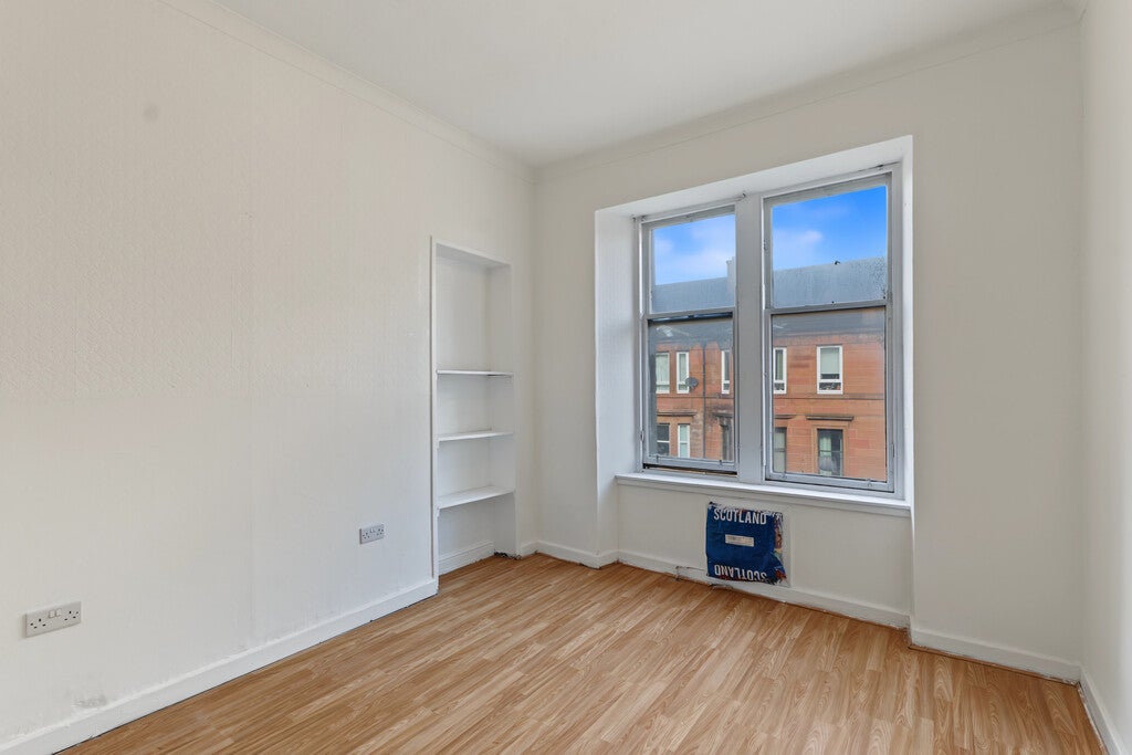 Flat Wellshot Road in Glasgow