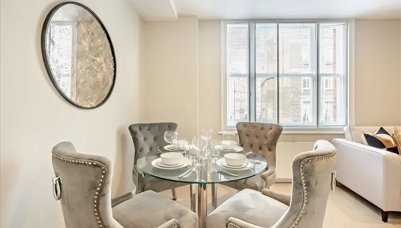 Flat Waverton Street in City of Westminster
