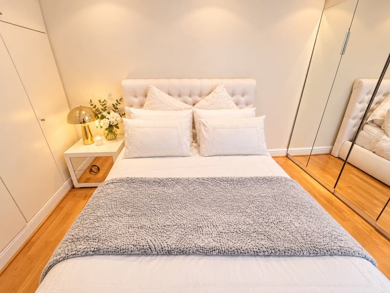 Room Queen's Gate in Greater London