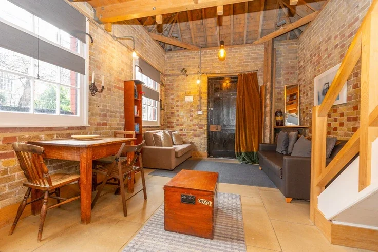 House Cressy Place in Greater London