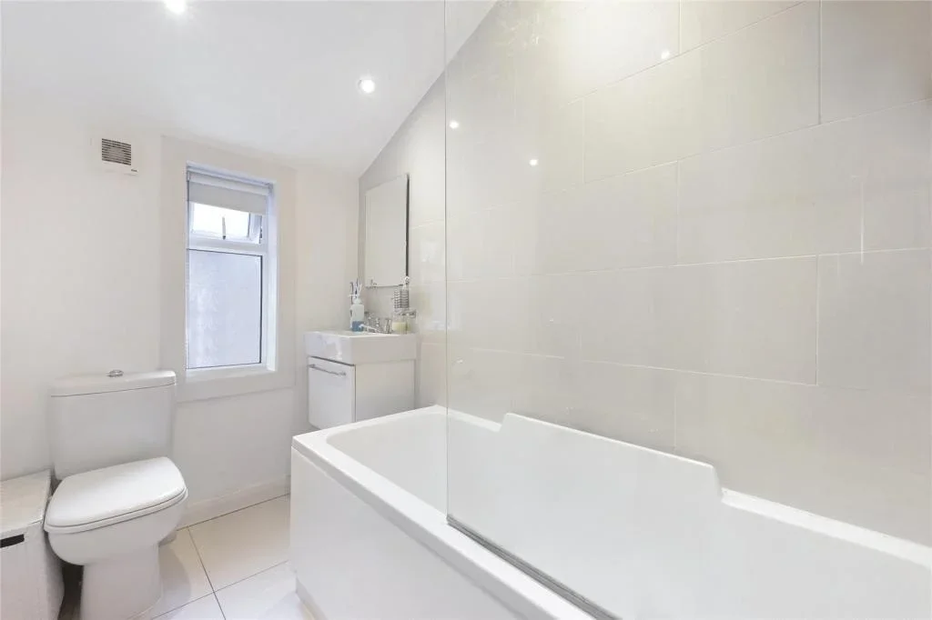 Flat Fairfield Street in Greater London