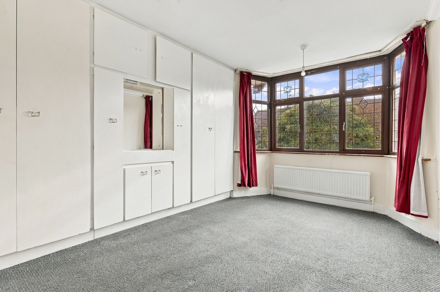 House Netherfield Gardens in Greater London