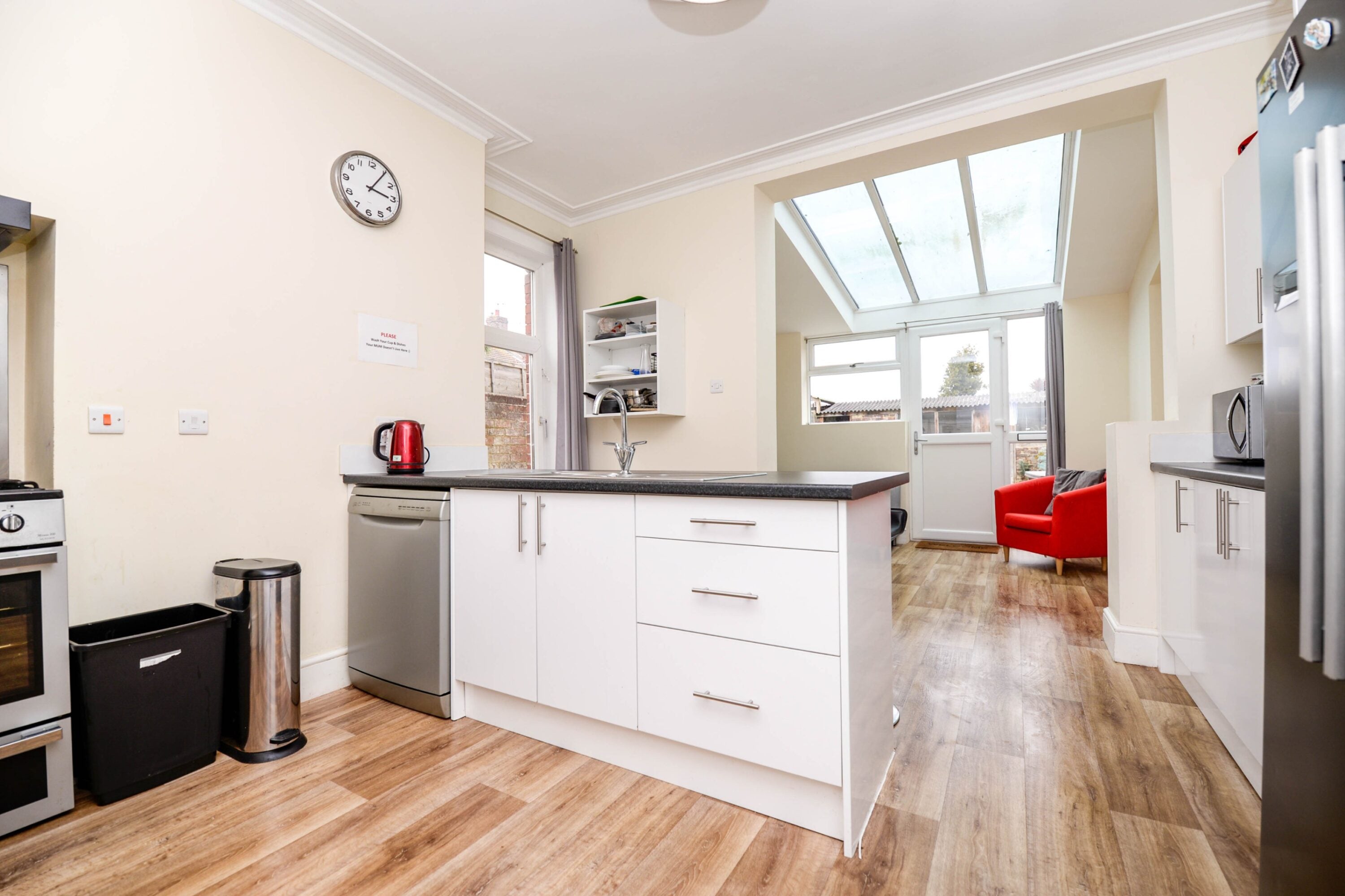 Room Stubbington Avenue in Portsmouth