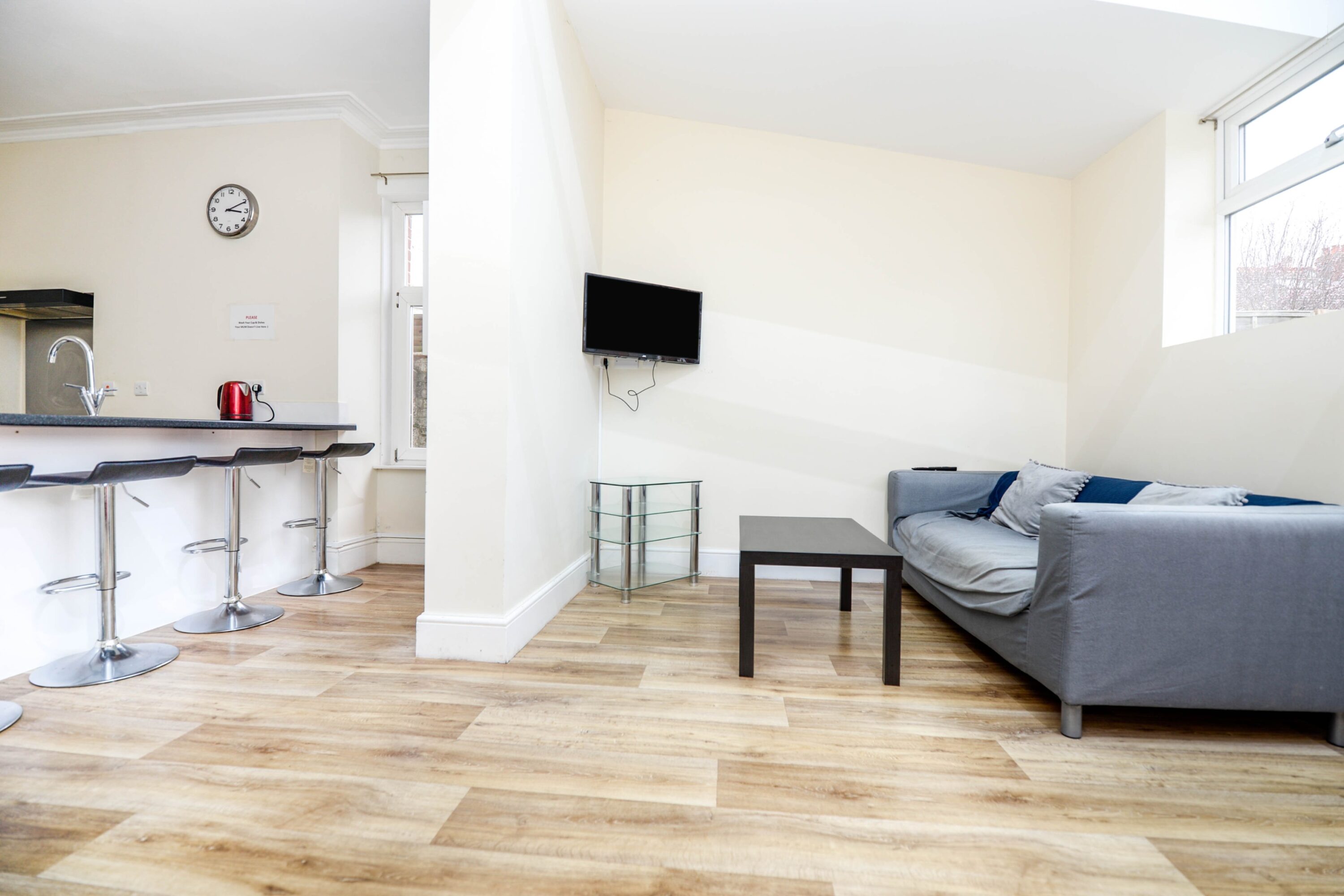 Room Stubbington Avenue in Portsmouth