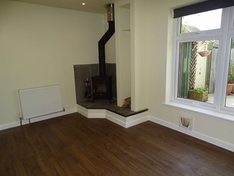 Flat Bowling Green Court in Liskeard