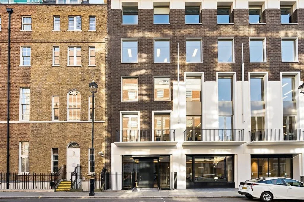 Flat Seymour Place in City of Westminster