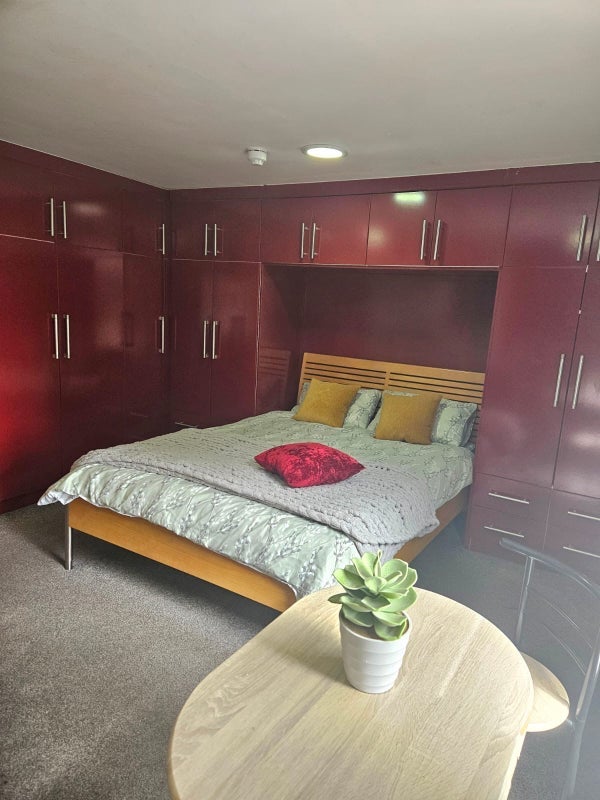 Room Back Willows Lane North in Bolton