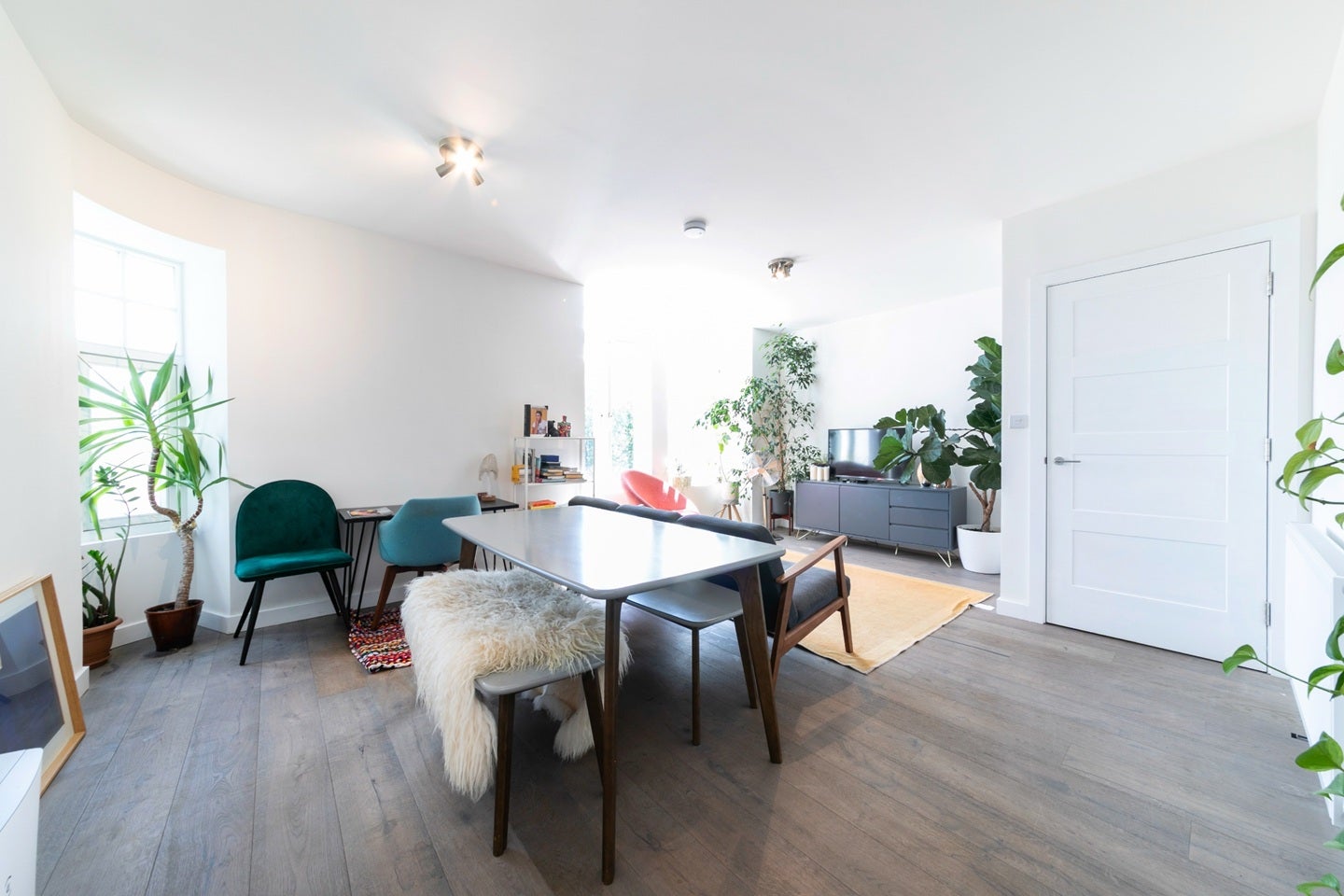 Flat Frobisher Road in Greater London
