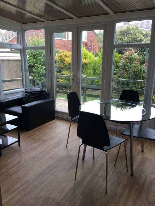 Room Second Avenue in Bristol