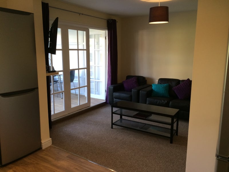 Room Second Avenue in Bristol