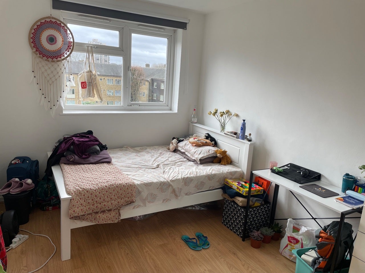 Room Olney Road in Greater London