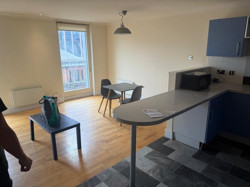 Room Argyle Street in Glasgow