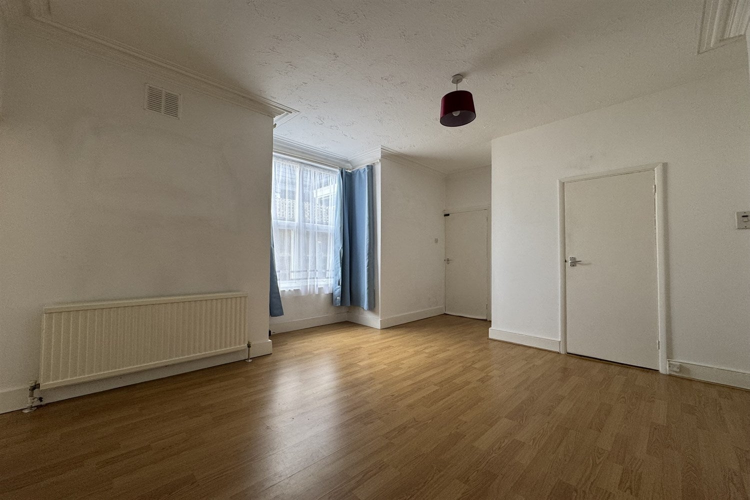 Flat Shaftesbury Avenue in Southend-on-Sea