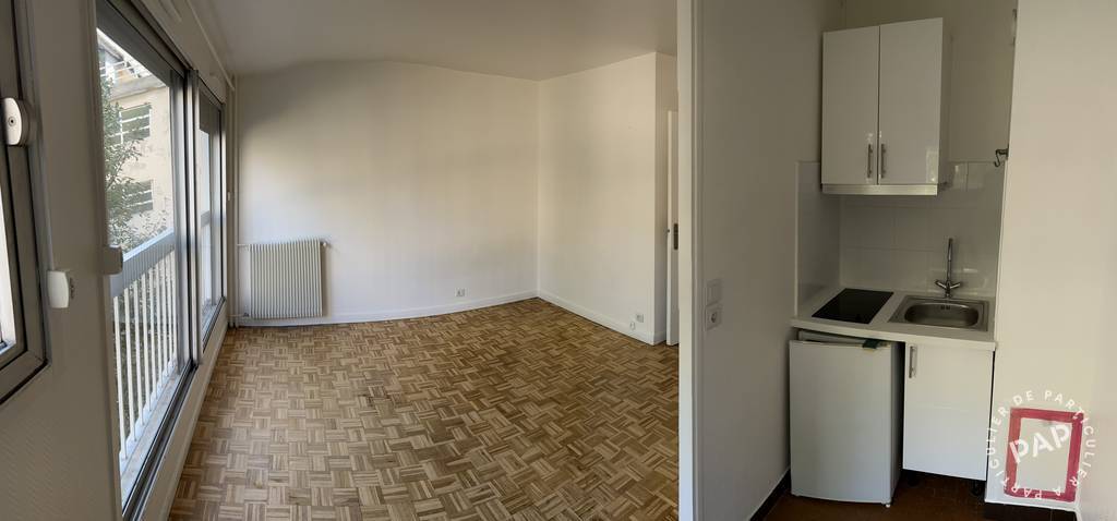 Flat Rue Amelot in Paris